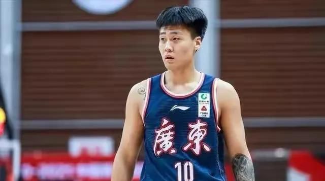 NBA常规赛，雷霆134-115战胜快船。